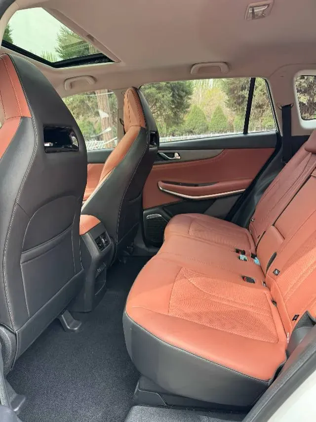 2024 ChangAn CS75 1.5T 188HP L4 7DCT,autocango,china used car exporter,china ev exporter,chinese used car exporter,chinese used ev exporter