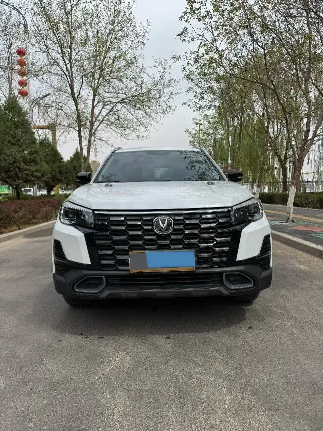2024 ChangAn CS75 1.5T 188HP L4 7DCT,autocango,china used car exporter,china ev exporter,chinese used car exporter,chinese used ev exporter