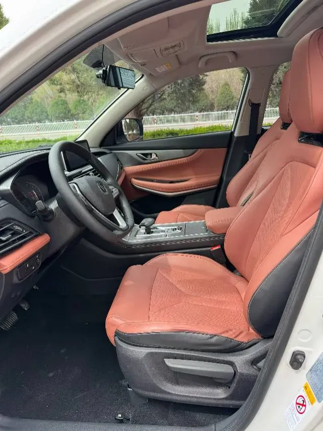 2024 ChangAn CS75 1.5T 188HP L4 7DCT,autocango,china used car exporter,china ev exporter,chinese used car exporter,chinese used ev exporter