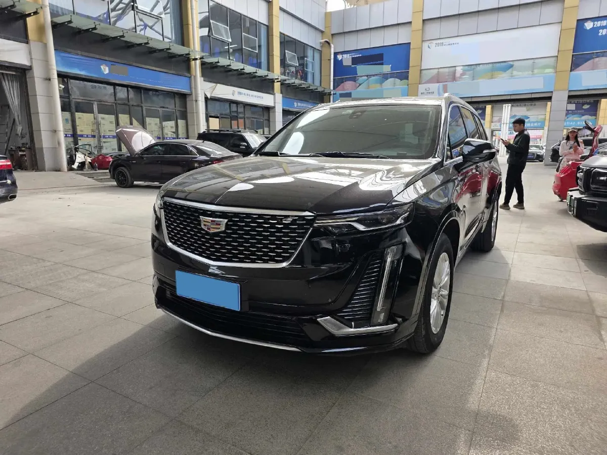 2022 Cadillac XT6 2.0T 237HP L4 9AT,autocango,china used car exporter,china ev exporter,chinese used car exporter,chinese used ev exporter