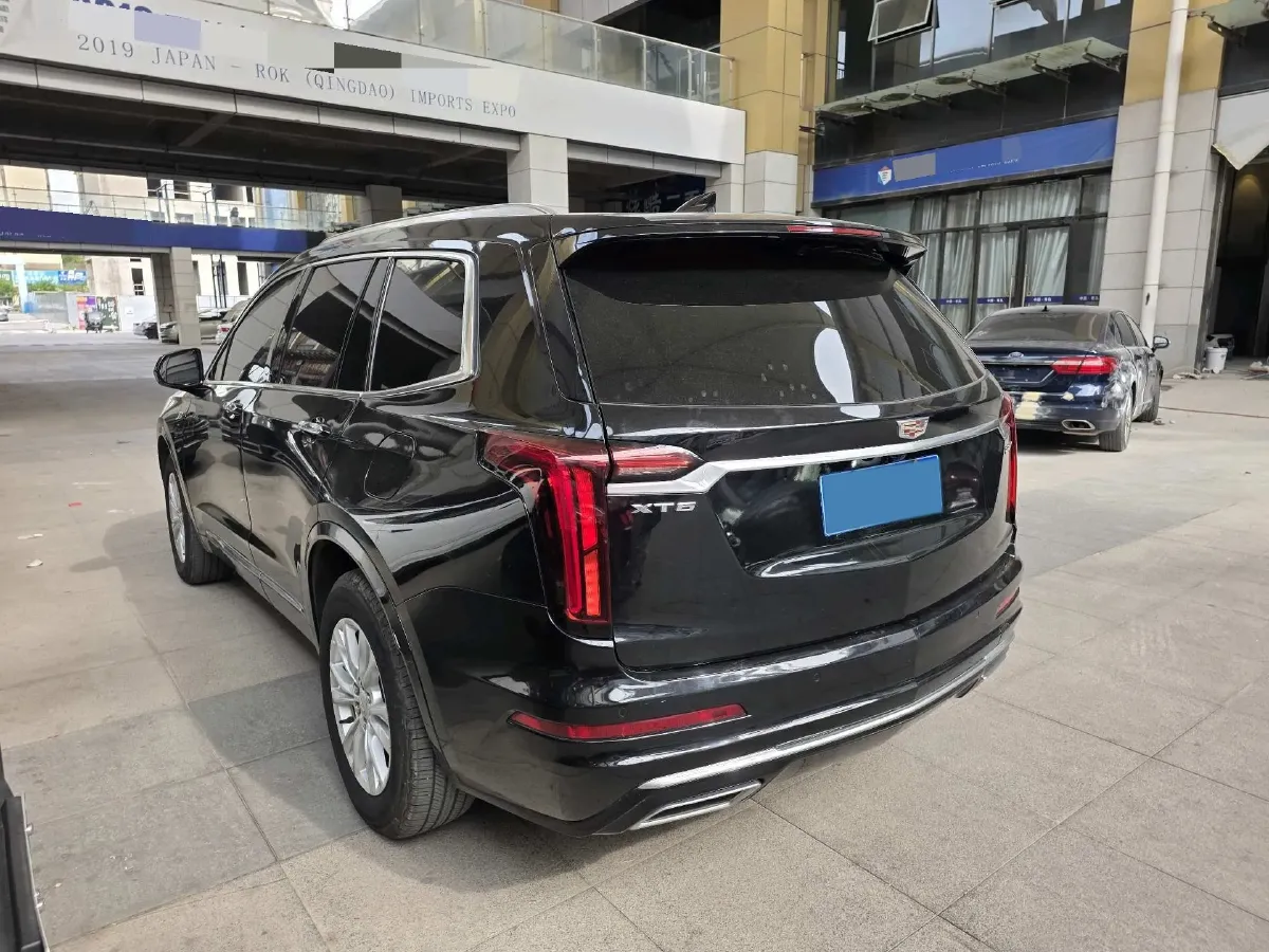 2022 Cadillac XT6 2.0T 237HP L4 9AT,autocango,china used car exporter,china ev exporter,chinese used car exporter,chinese used ev exporter