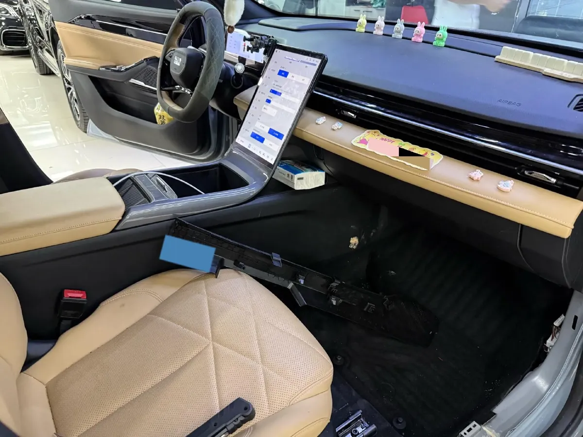 2023 Geely Galaxy L6 1.5T 163HP L4 3DHT PHEV,autocango,china used car exporter,china ev exporter,chinese used car exporter,chinese used ev exporter