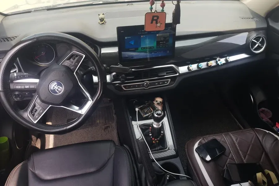 2020 BYD Song 1.5T 160HP L4 6MT,autocango,china used car exporter,china ev exporter,chinese used car exporter,chinese used ev exporter