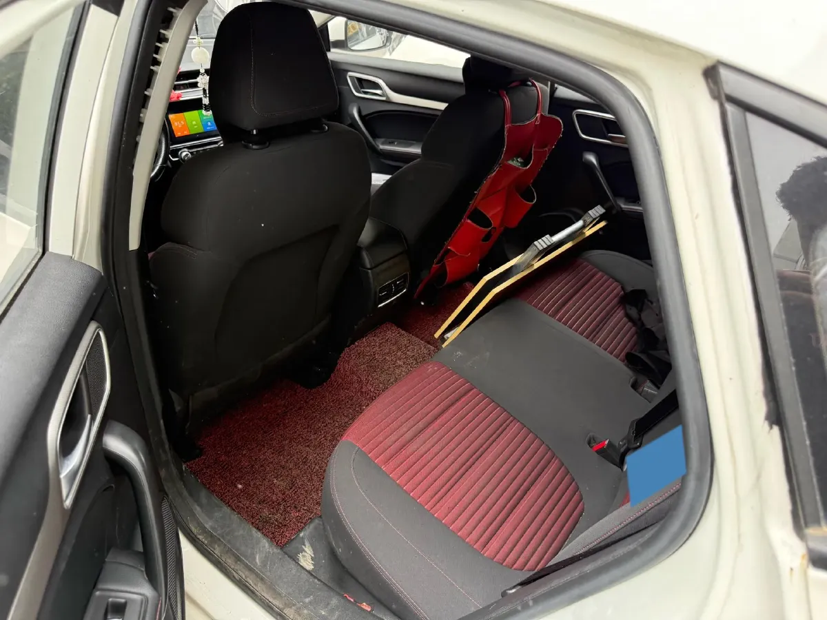 2019 MAXUS D60 1.5T 169HP L4 7DCT,autocango,china used car exporter,china ev exporter,chinese used car exporter,chinese used ev exporter