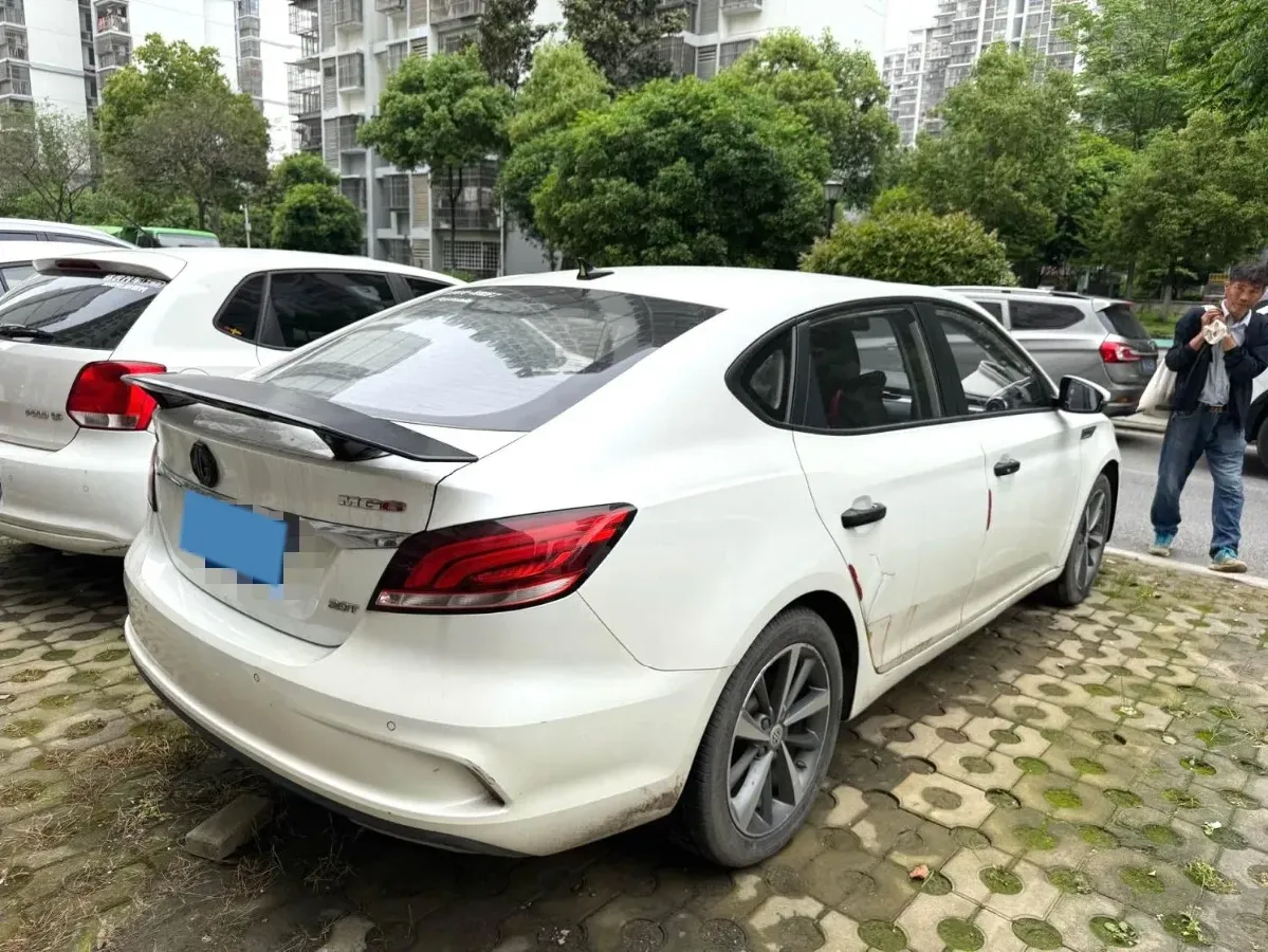 2019 MAXUS D60 1.5T 169HP L4 7DCT,autocango,china used car exporter,china ev exporter,chinese used car exporter,chinese used ev exporter