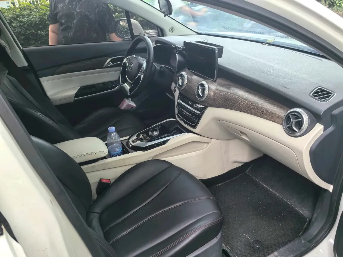 2018 BeiJing Auto EU5 BEV 53.66KWH,autocango,china used car exporter,china ev exporter,chinese used car exporter,chinese used ev exporter