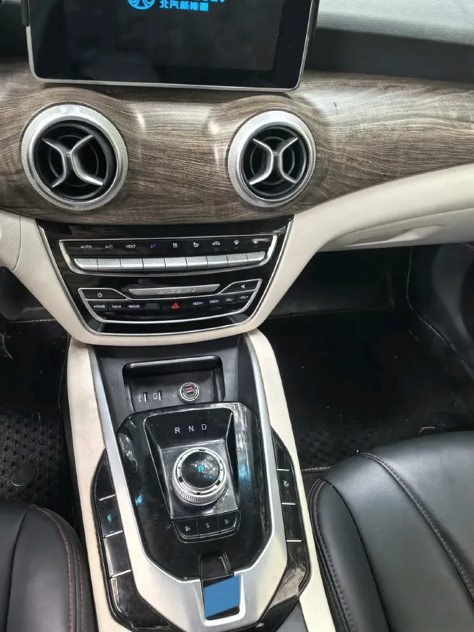 2018 BeiJing Auto EU5 BEV 53.66KWH,autocango,china used car exporter,china ev exporter,chinese used car exporter,chinese used ev exporter