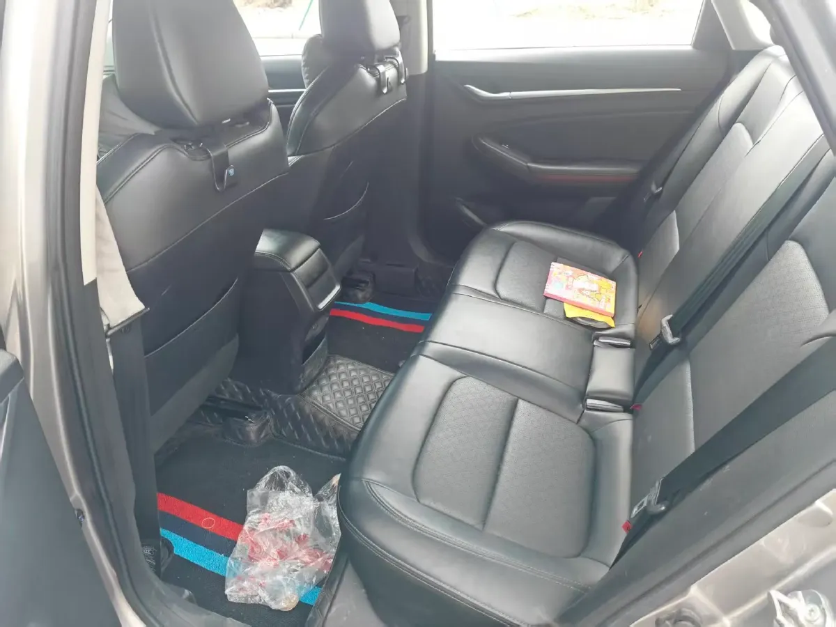 2020 ChangAn Eado 1.6L 128HP L4 6AT,autocango,china used car exporter,china ev exporter,chinese used car exporter,chinese used ev exporter