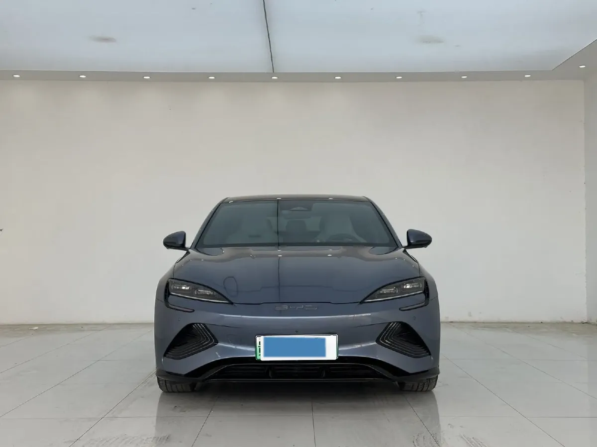 2022 AITO AITO M5 Range Extended 125HP REEV 40KWH,autocango,china used car exporter,china ev exporter,chinese used car exporter,chinese used ev exporter