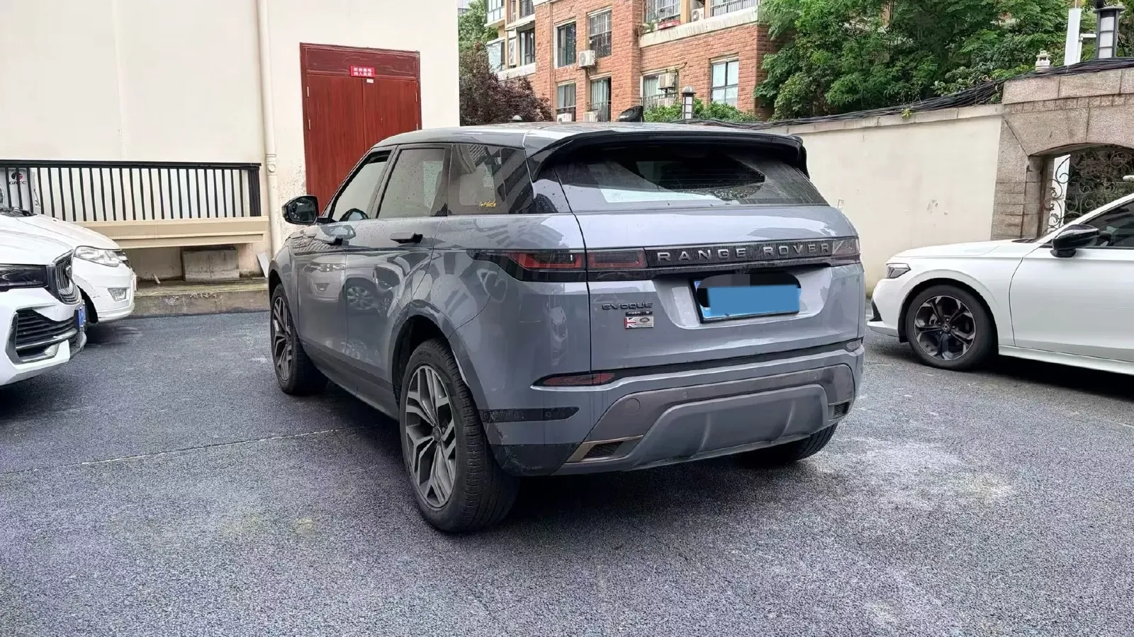 2020 Land Rover Range Rover Evoque 2.0T 249HP L4 9AT,autocango,china used car exporter,china ev exporter,chinese used car exporter,chinese used ev exporter