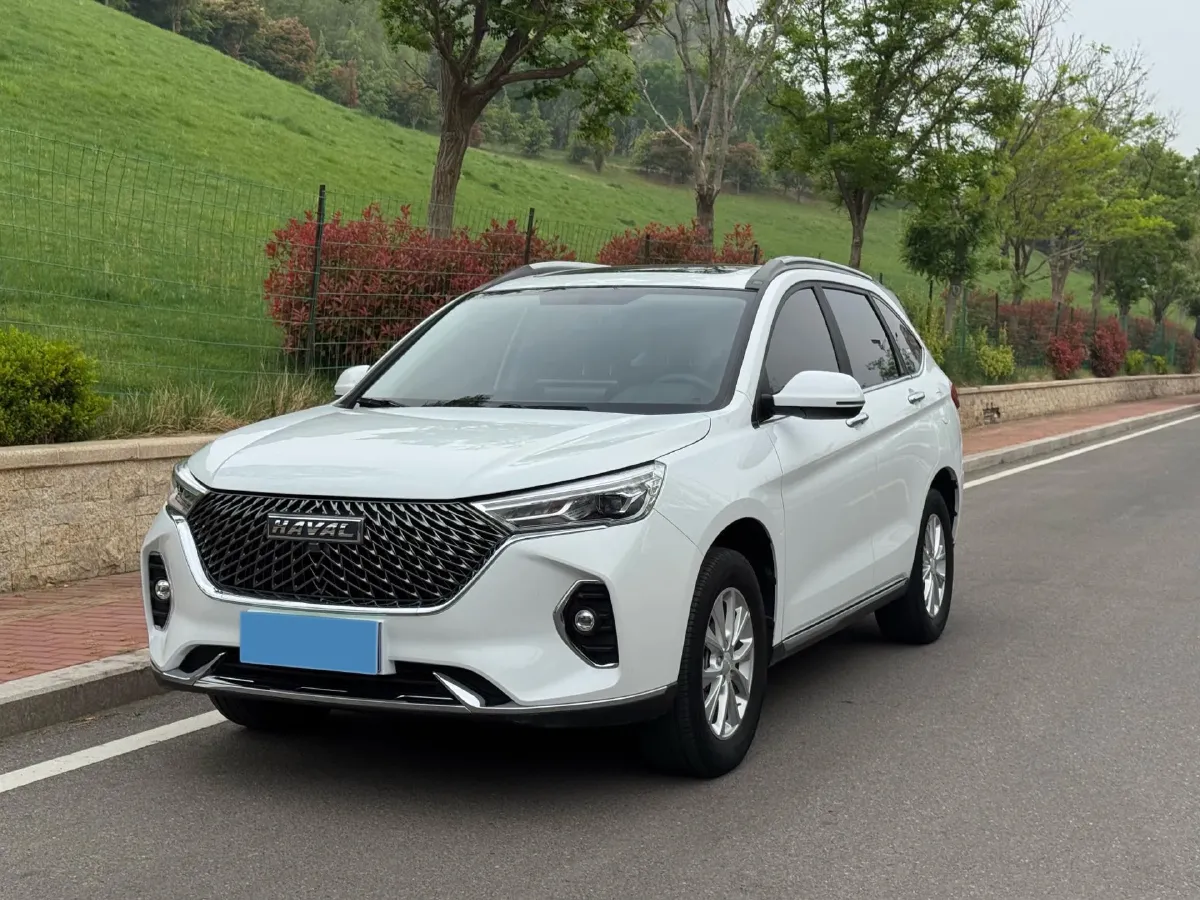 2021 Haval M6 1.5T 150HP L4 7DCT,autocango,china used car exporter,china ev exporter,chinese used car exporter,chinese used ev exporter