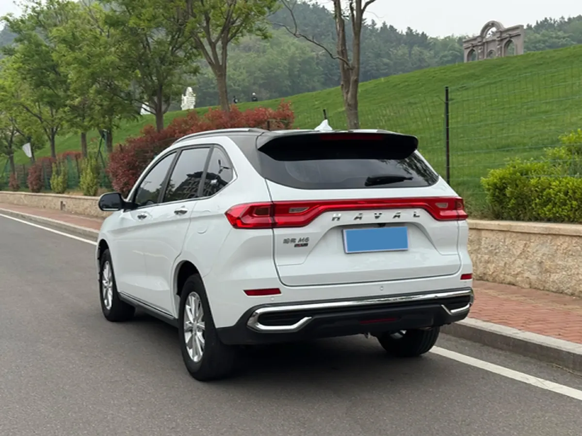 2021 Haval M6 1.5T 150HP L4 7DCT,autocango,china used car exporter,china ev exporter,chinese used car exporter,chinese used ev exporter