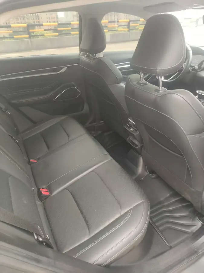 2022 Geely Emgrand 1.5L 114HP L4 CVT,autocango,china used car exporter,china ev exporter,chinese used car exporter,chinese used ev exporter