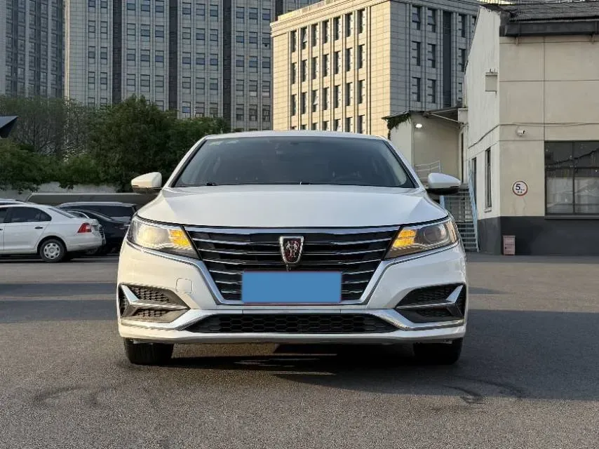 2020 Roewe i6 1.5T 169HP L4 7DCT,autocango,china used car exporter,china ev exporter,chinese used car exporter,chinese used ev exporter