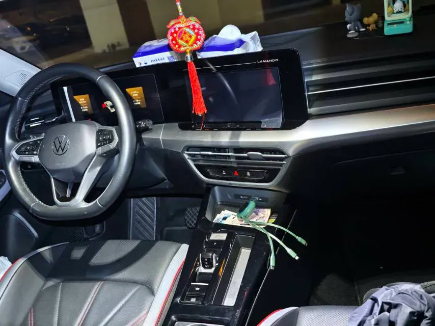 2022 Volkswagen Lavida 1.4T 150HP L4 7DCT,autocango,china used car exporter,china ev exporter,chinese used car exporter,chinese used ev exporter