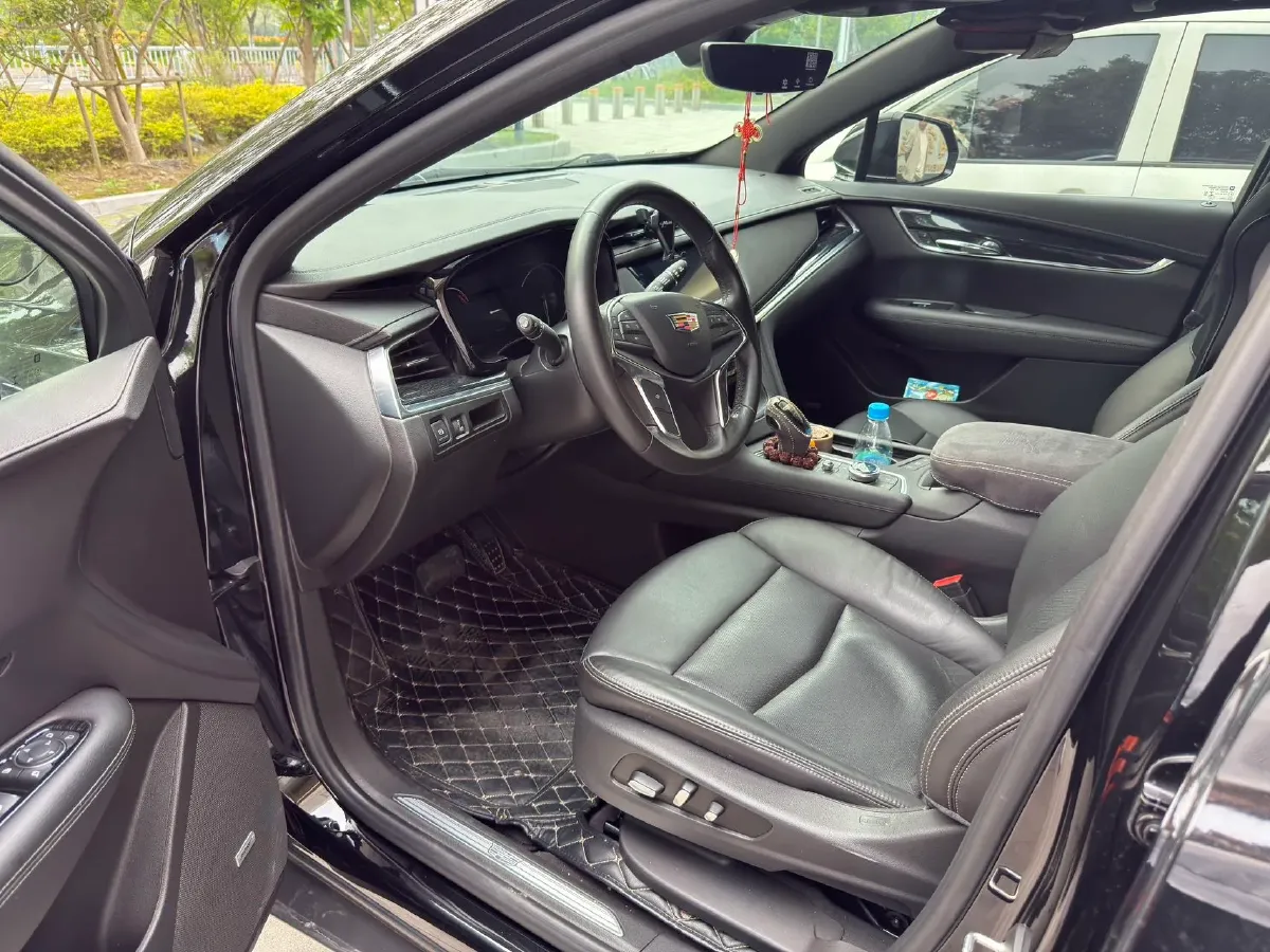 2020 Cadillac XT5 2.0T 237HP L4 9AT,autocango,china used car exporter,china ev exporter,chinese used car exporter,chinese used ev exporter