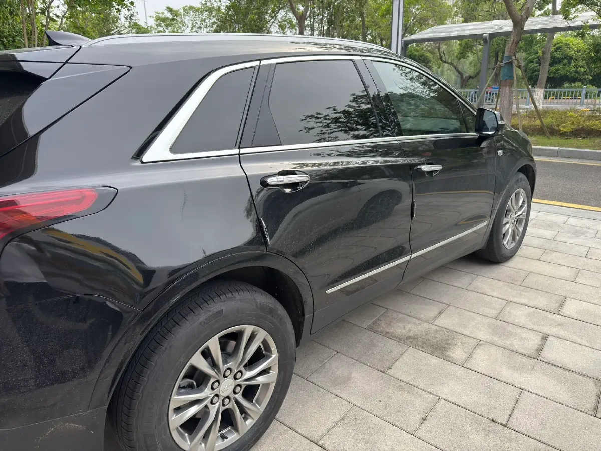 2020 Cadillac XT5 2.0T 237HP L4 9AT,autocango,china used car exporter,china ev exporter,chinese used car exporter,chinese used ev exporter