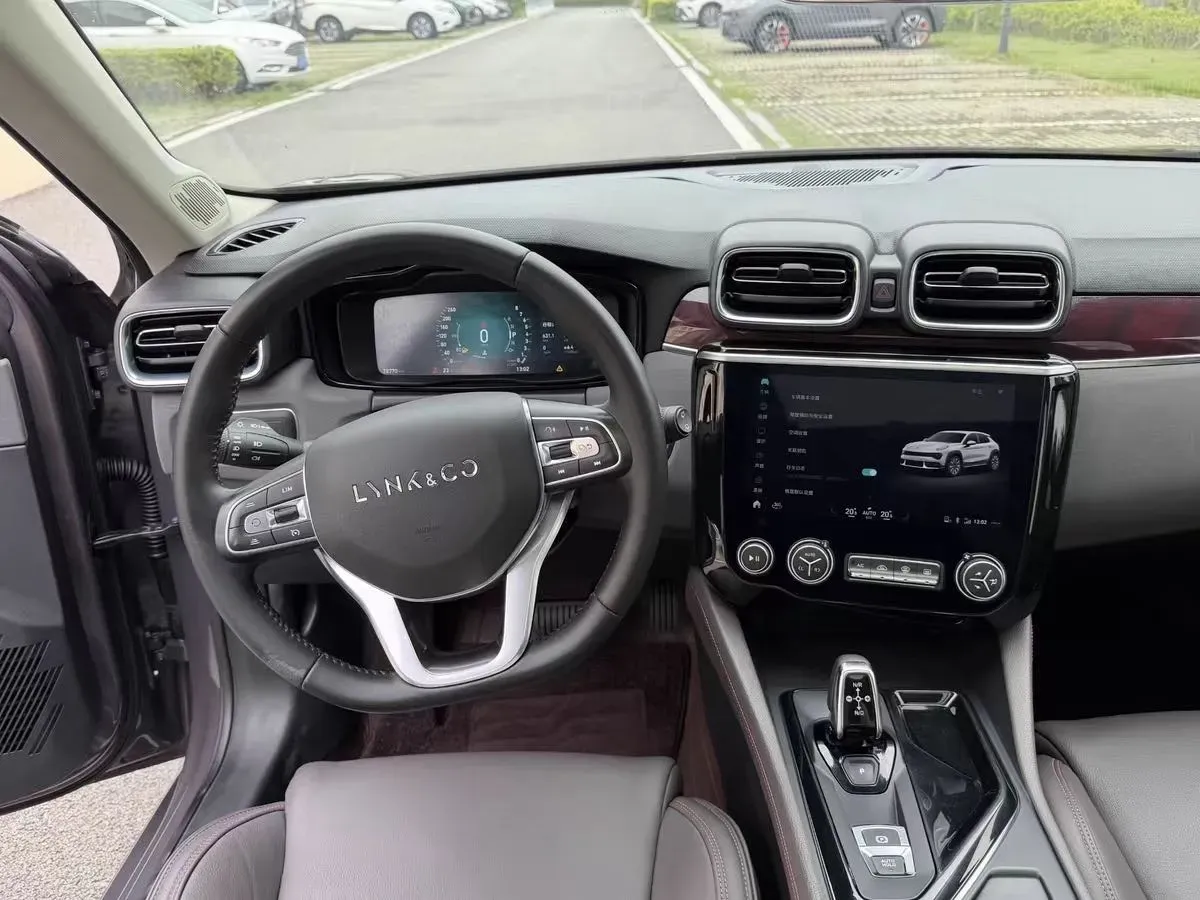 2019 LYNK&CO 02 2.0T 190HP L4 6AT,autocango,china used car exporter,china ev exporter,chinese used car exporter,chinese used ev exporter