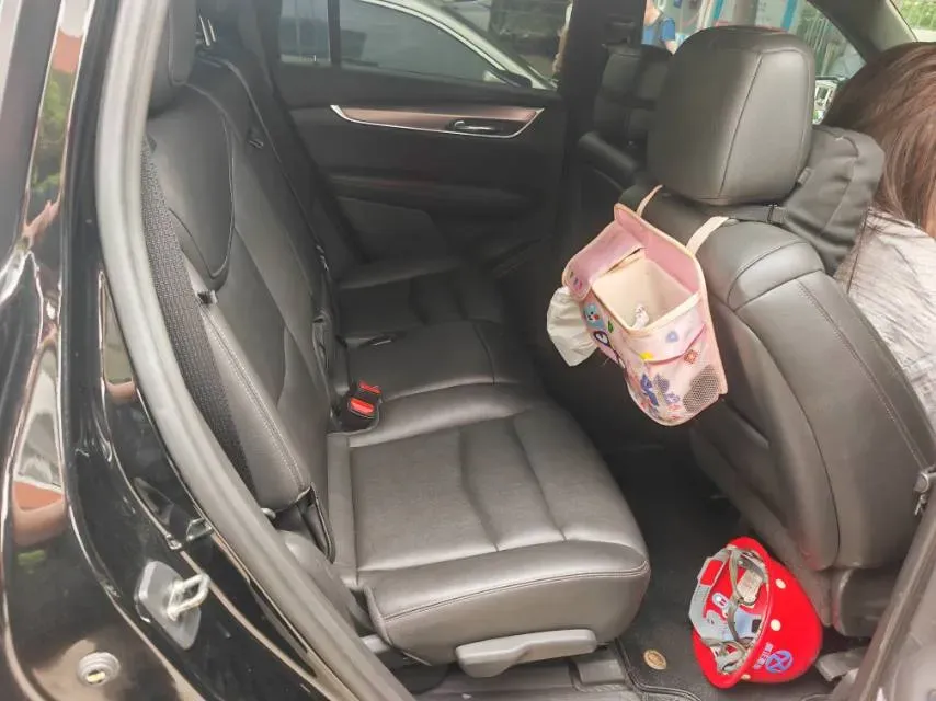 2021 Cadillac XT6 2.0T 237HP L4 9AT,autocango,china used car exporter,china ev exporter,chinese used car exporter,chinese used ev exporter