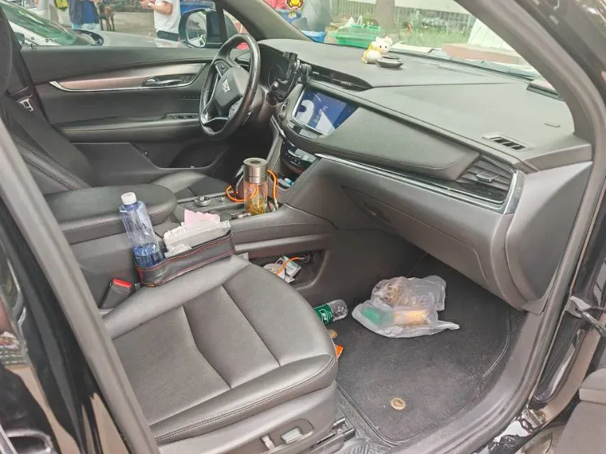 2021 Cadillac XT6 2.0T 237HP L4 9AT,autocango,china used car exporter,china ev exporter,chinese used car exporter,chinese used ev exporter