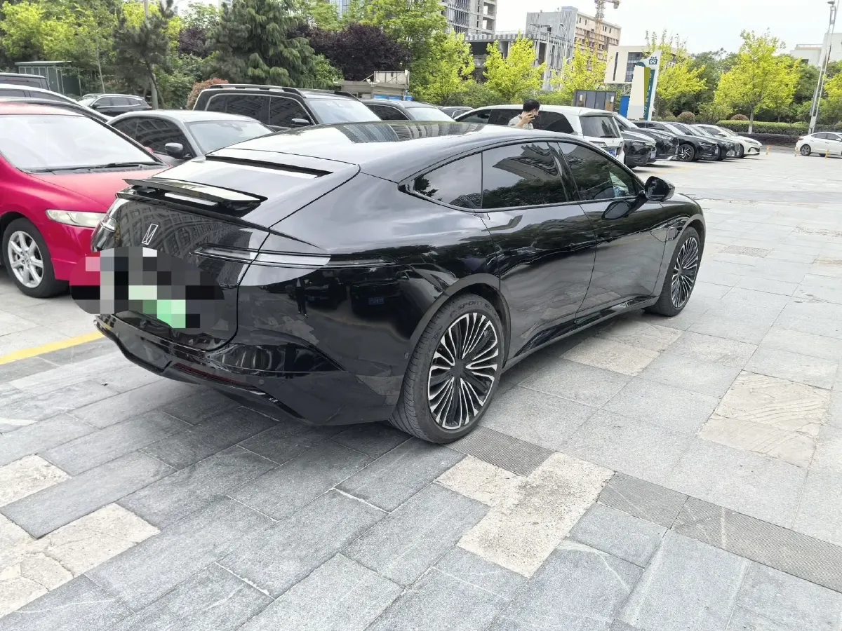 2025 Avatr 12 BEV,autocango,china used car exporter,china ev exporter,chinese used car exporter,chinese used ev exporter