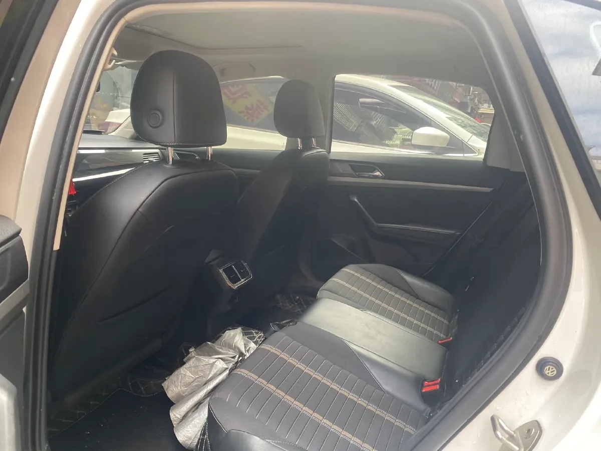 2022 Volkswagen Sagitar 1.2T 116HP L4 7DCT,autocango,china used car exporter,china ev exporter,chinese used car exporter,chinese used ev exporter