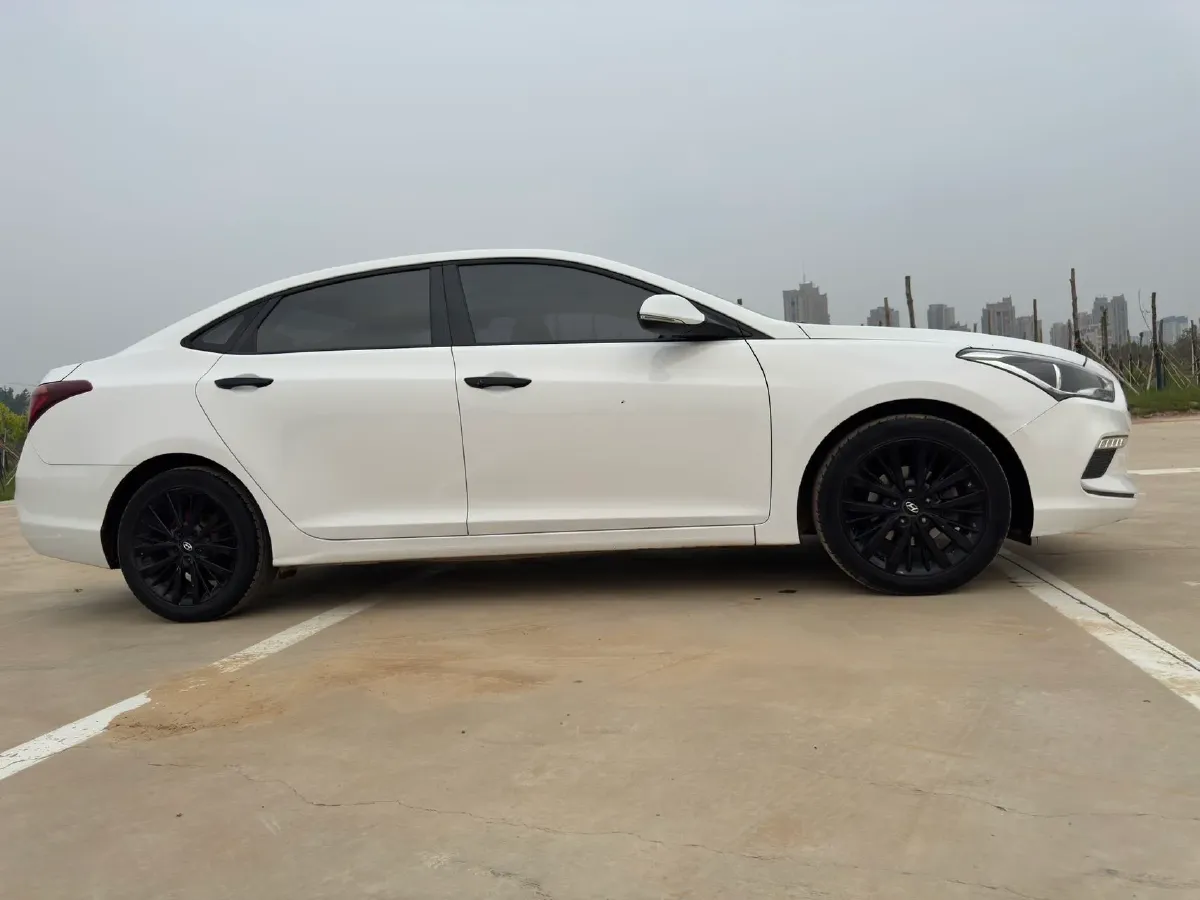 2017 Hyundai Mistra 1.8L 143HP L4 6AT,autocango,china used car exporter,china ev exporter,chinese used car exporter,chinese used ev exporter