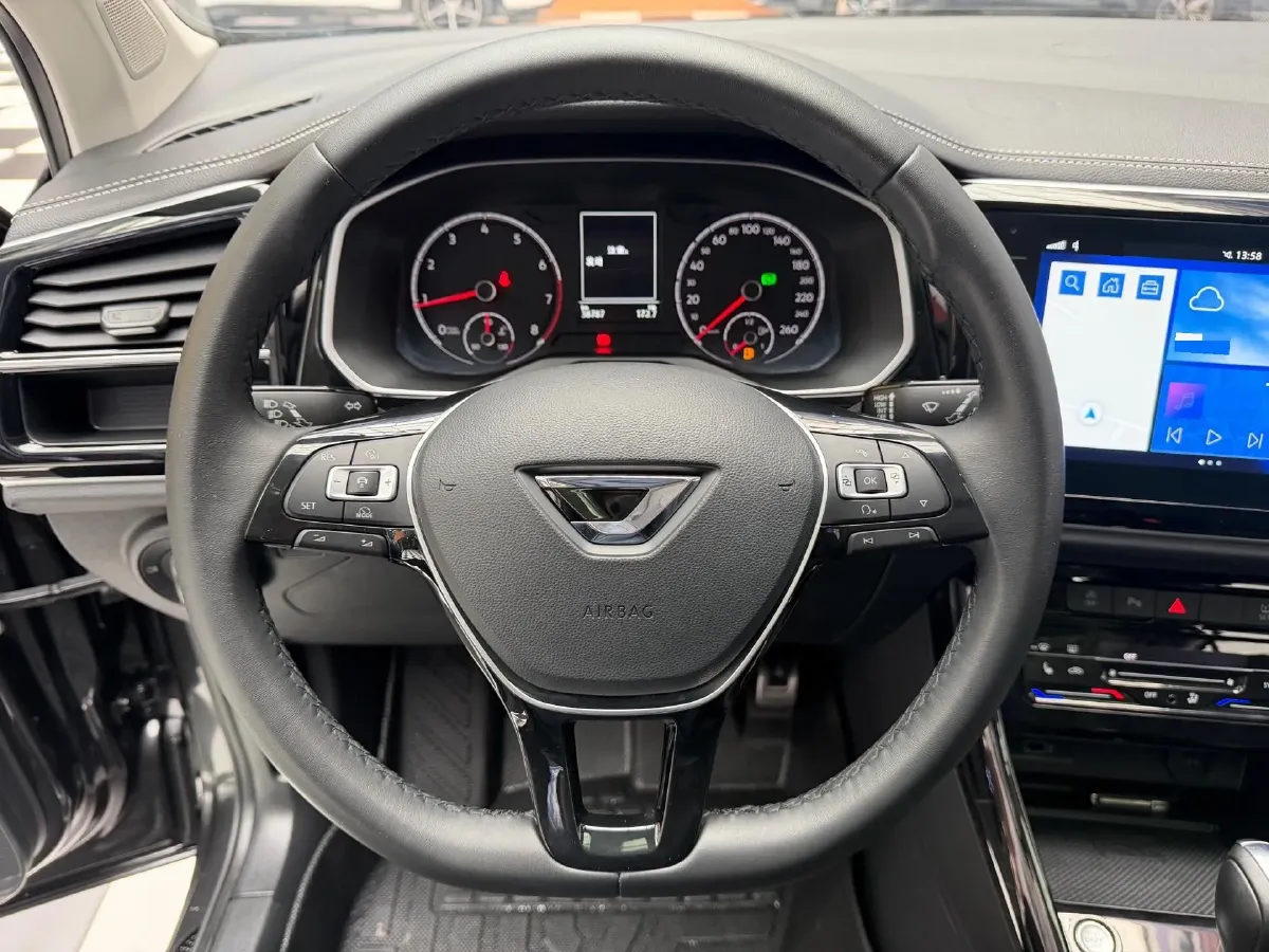 2021 Jetta VS7 1.4T 150HP L4 6AT,autocango,china used car exporter,china ev exporter,chinese used car exporter,chinese used ev exporter