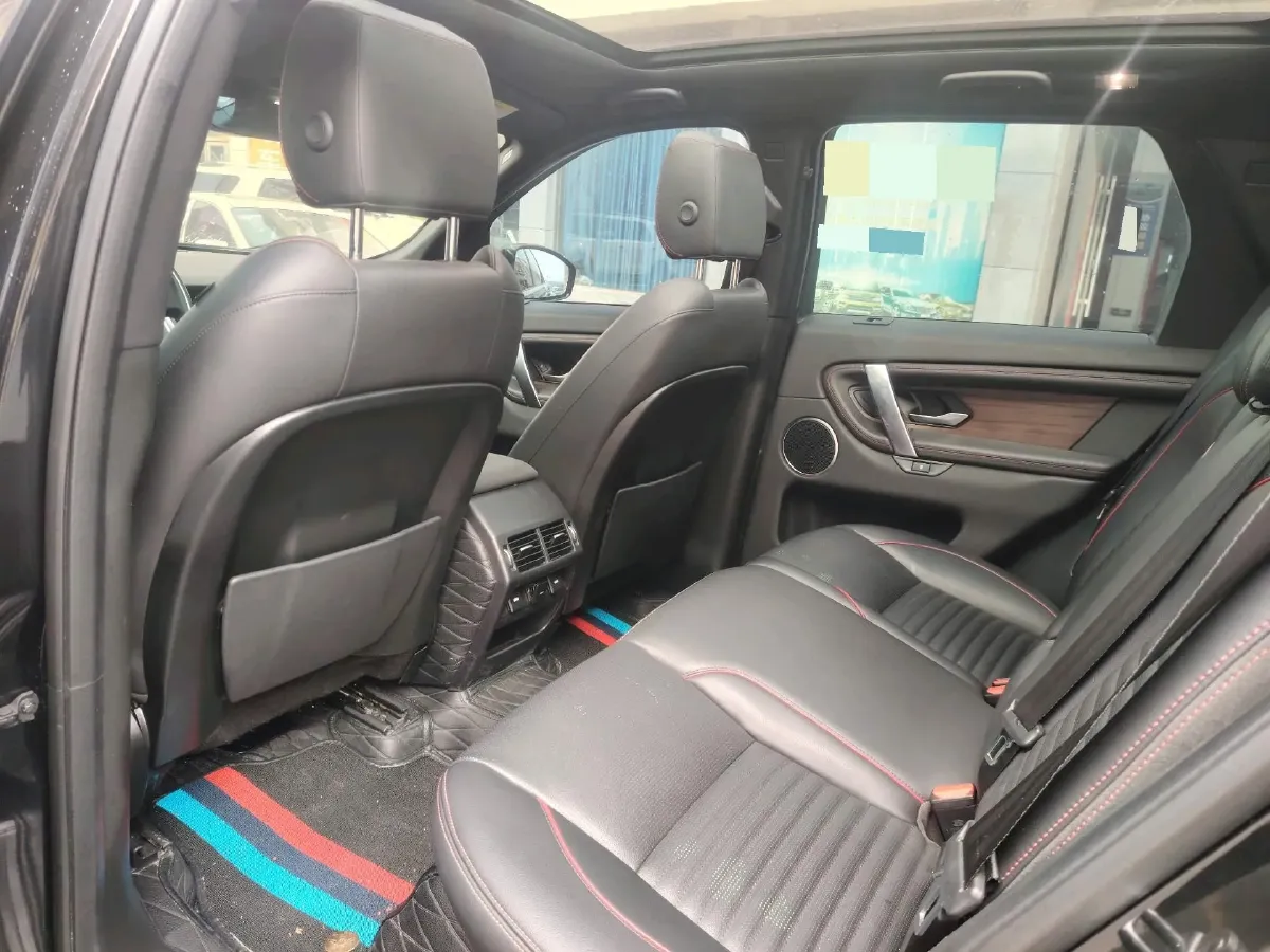 2020 Land Rover Discovery Sport 2.0T 249HP L4 9AT,autocango,china used car exporter,china ev exporter,chinese used car exporter,chinese used ev exporter