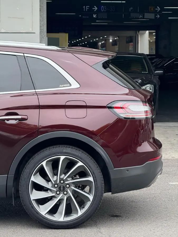 2019 Lincoln Nautilus 2.7T 329HP V6 8AT,autocango,china used car exporter,china ev exporter,chinese used car exporter,chinese used ev exporter