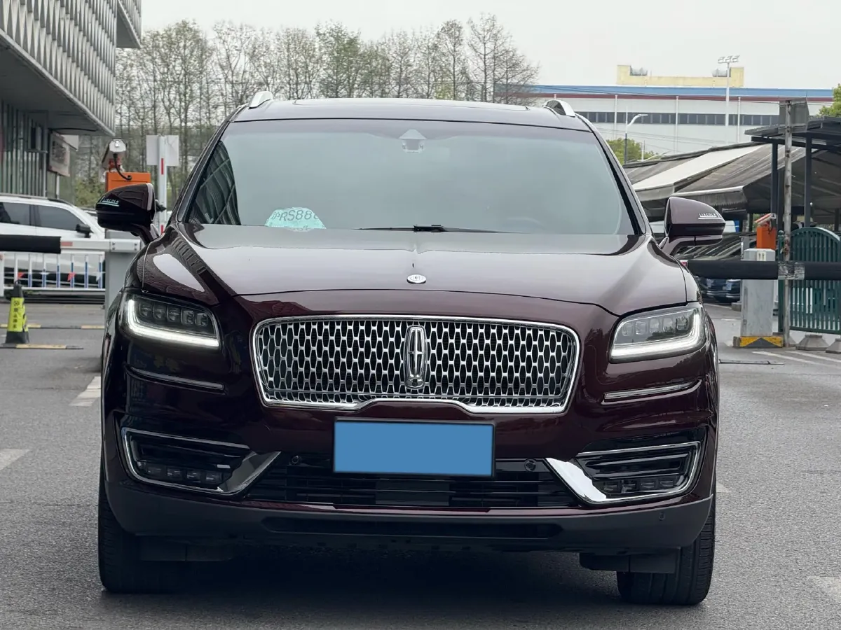 2019 Lincoln Nautilus 2.7T 329HP V6 8AT,autocango,china used car exporter,china ev exporter,chinese used car exporter,chinese used ev exporter