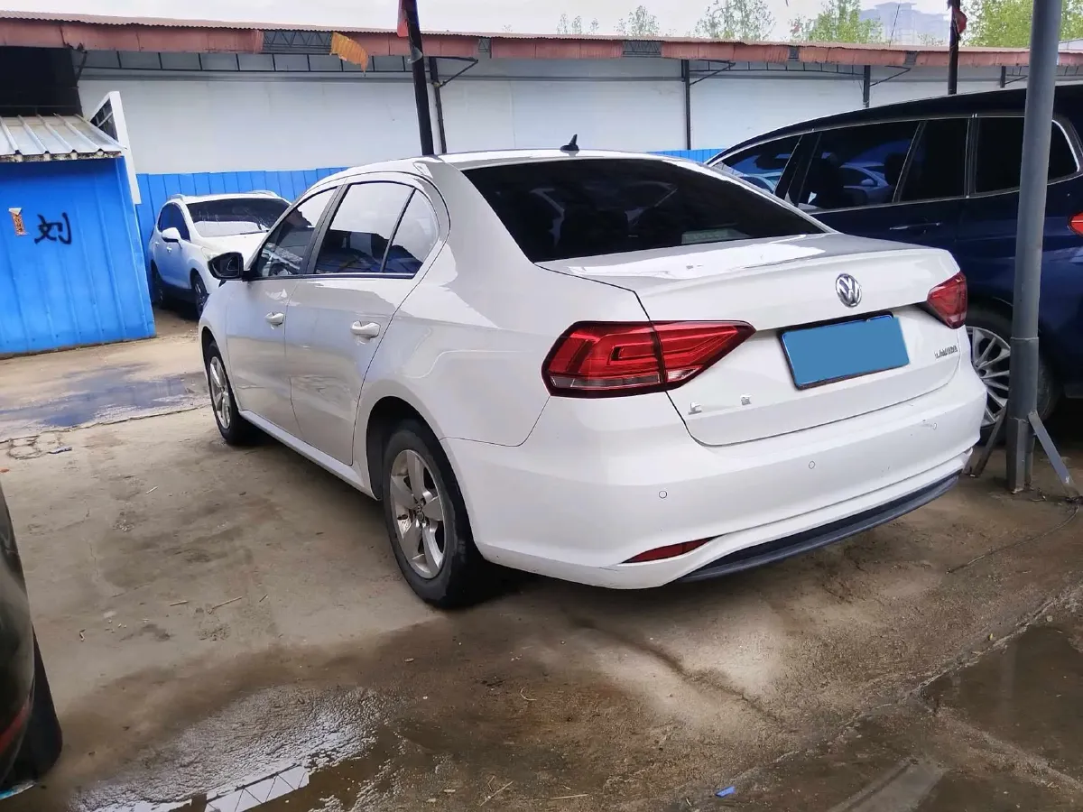2019 Volkswagen Polo 1.5L 113HP L4 5MT,autocango,china used car exporter,china ev exporter,chinese used car exporter,chinese used ev exporter
