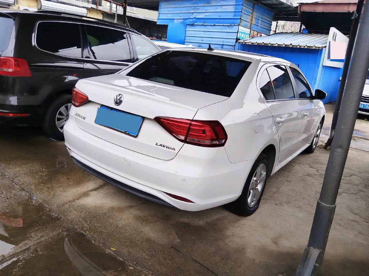 2019 Volkswagen Polo 1.5L 113HP L4 5MT,autocango,china used car exporter,china ev exporter,chinese used car exporter,chinese used ev exporter