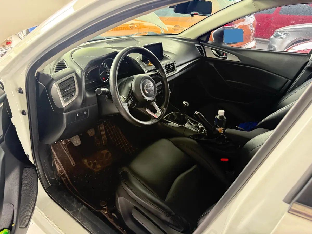 2017 Mazda 3 Axela 1.5L 117HP L4 6MT,autocango,china used car exporter,china ev exporter,chinese used car exporter,chinese used ev exporter