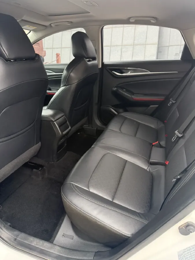 2020 ChangAn Eado 1.6L 128HP L4 5MT,autocango,china used car exporter,china ev exporter,chinese used car exporter,chinese used ev exporter