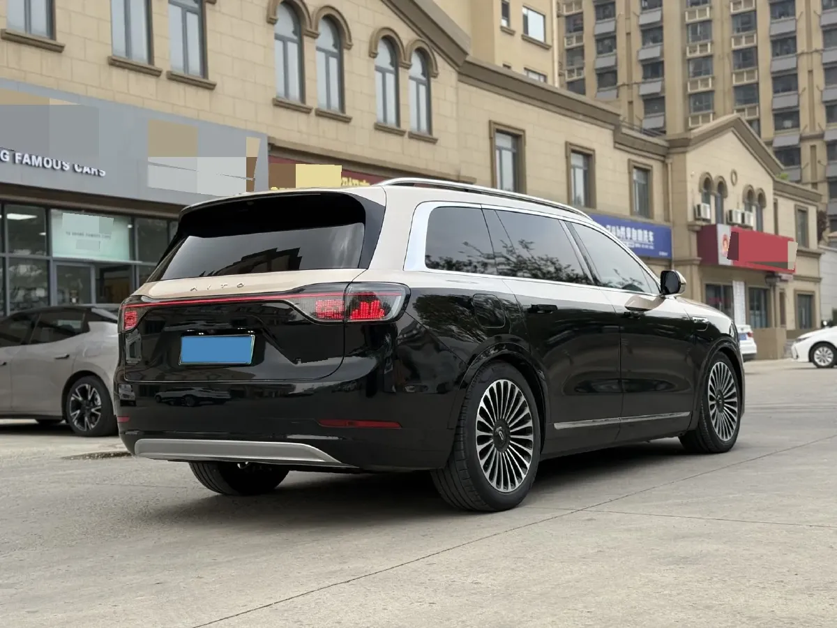 2024 AITO AITO M9 1.5T 152HP L4 REEV 52KWH,autocango,china used car exporter,china ev exporter,chinese used car exporter,chinese used ev exporter