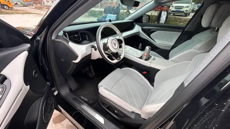 2025 Voyah FREE 1.5T 150HP L4 REEV 43KWH,autocango,china used car exporter,china ev exporter,chinese used car exporter,chinese used ev exporter