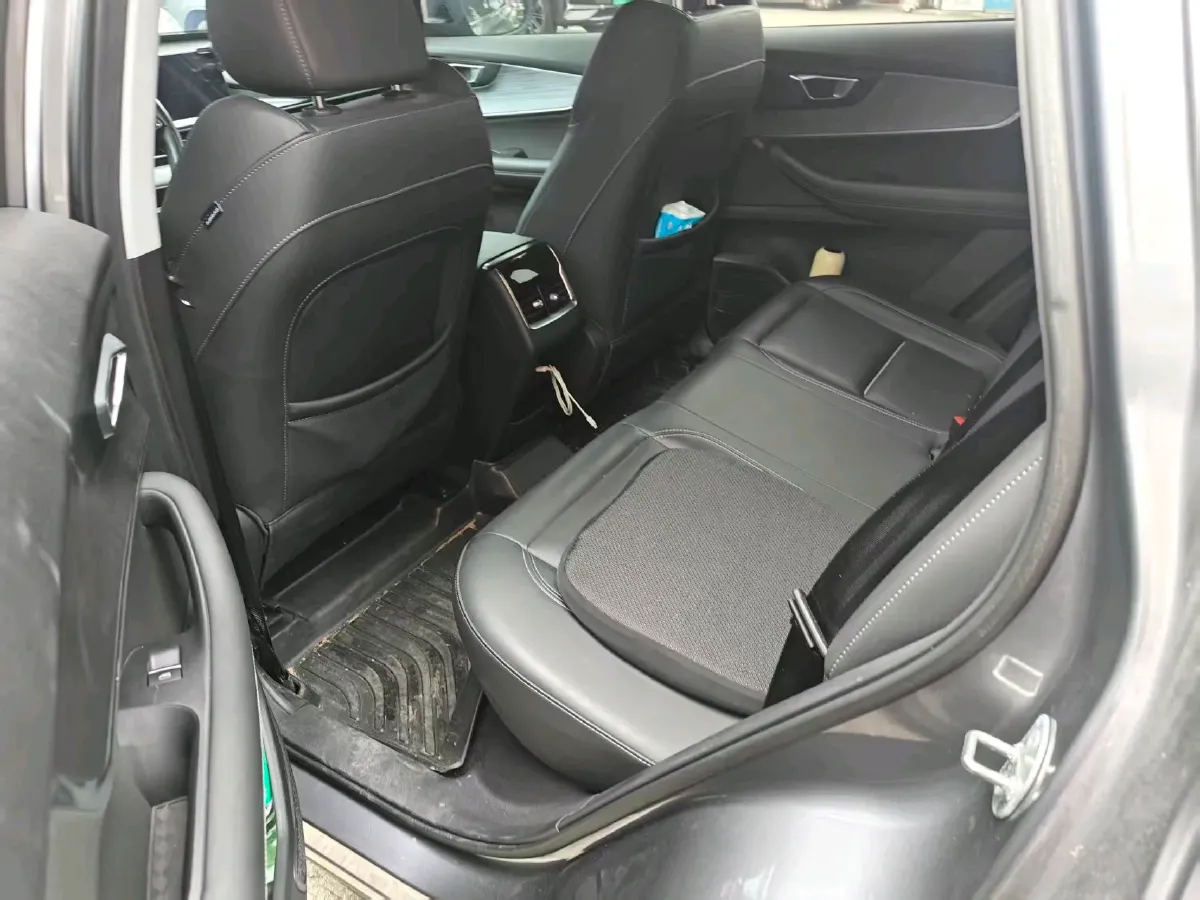 2020 Chery Tiggo 7 1.5T 156HP L4 CVT,autocango,china used car exporter,china ev exporter,chinese used car exporter,chinese used ev exporter