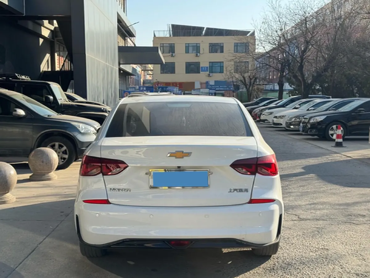 2023 Chevrolet Monza 1.5L 113HP L4 6DCT,autocango,china used car exporter,china ev exporter,chinese used car exporter,chinese used ev exporter