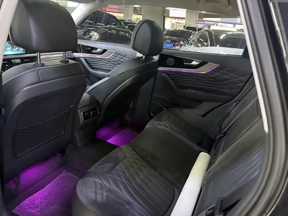 2022 HongQi HS5 2.0T 224HP L4 6AT,autocango,china used car exporter,china ev exporter,chinese used car exporter,chinese used ev exporter