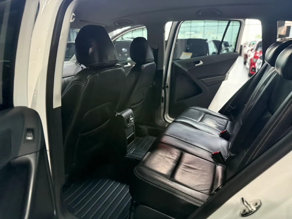 2016 Volkswagen Touran 1.4T 150HP L4 7DCT,autocango,china used car exporter,china ev exporter,chinese used car exporter,chinese used ev exporter