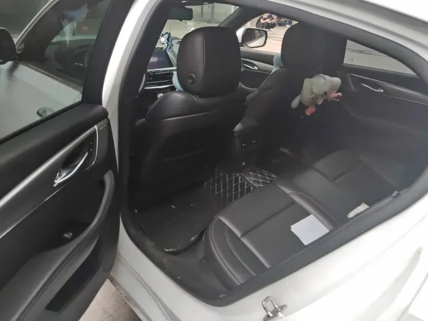 2021 Cadillac CT5 2.0T 237HP L4 10AT,autocango,china used car exporter,china ev exporter,chinese used car exporter,chinese used ev exporter