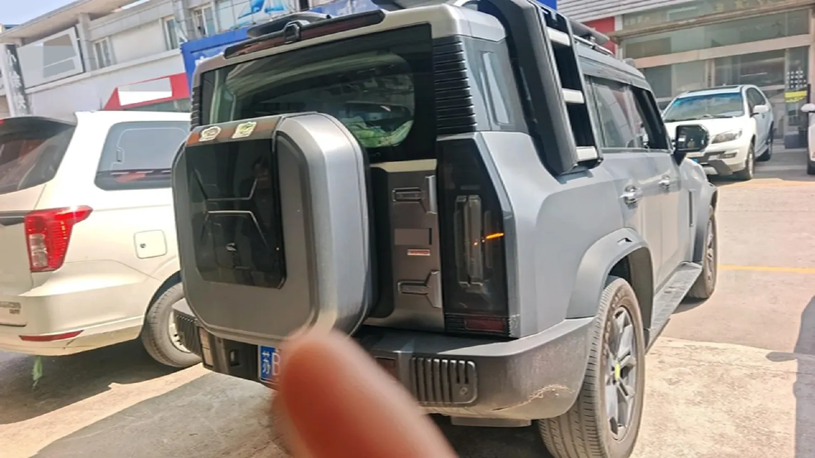 2023 Jetour Traveller 2.0T 254HP L4 7DCT,autocango,china used car exporter,china ev exporter,chinese used car exporter,chinese used ev exporter