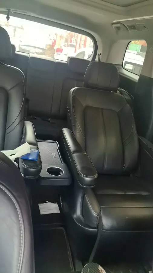 2021 GAC Trumpchi M8 2.0T 252HP L4 8AT,autocango,china used car exporter,china ev exporter,chinese used car exporter,chinese used ev exporter