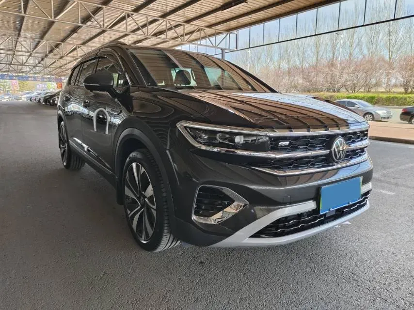 2023 Volkswagen Talagon 2.0T 220HP L4 7DCT,autocango,china used car exporter,china ev exporter,chinese used car exporter,chinese used ev exporter