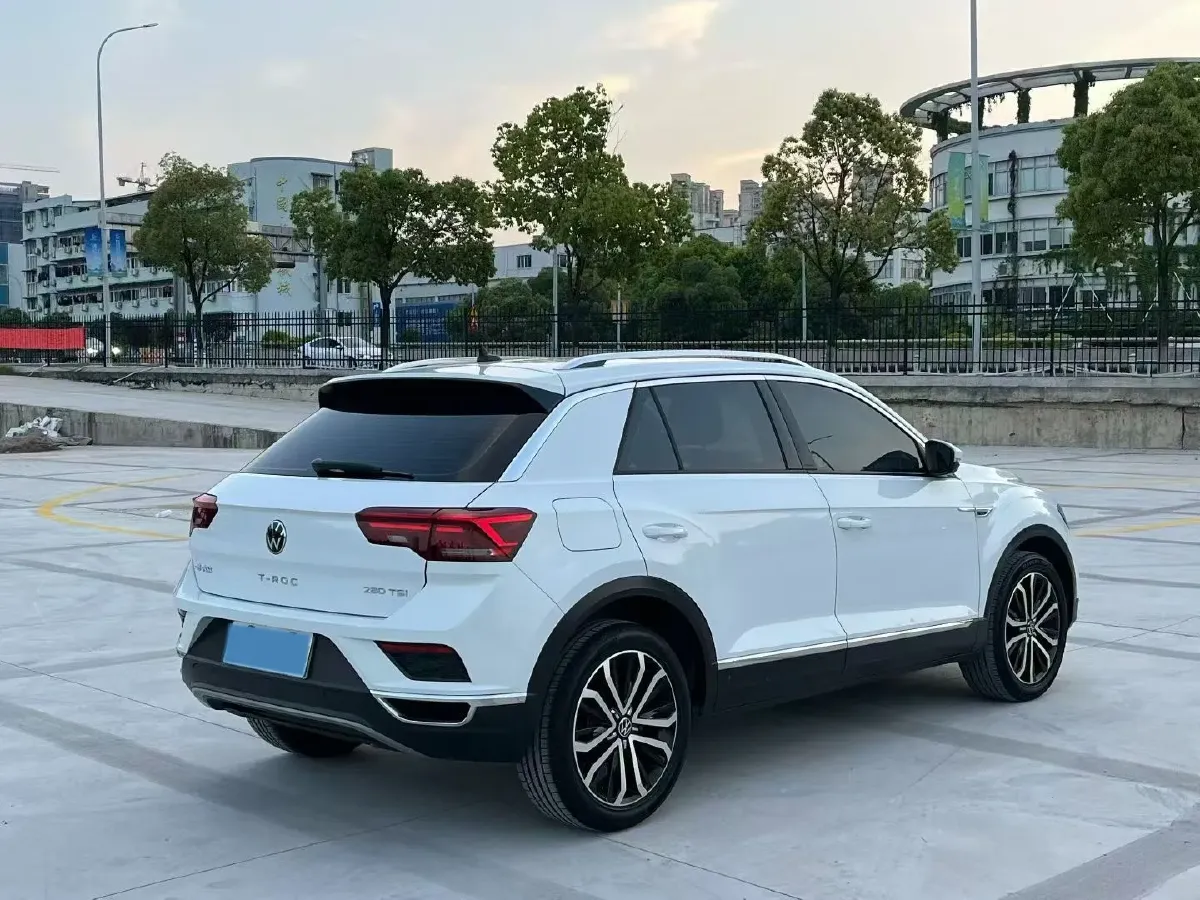 2021 Volkswagen T-Roc 1.4T 150HP L4 7DCT,autocango,china used car exporter,china ev exporter,chinese used car exporter,chinese used ev exporter
