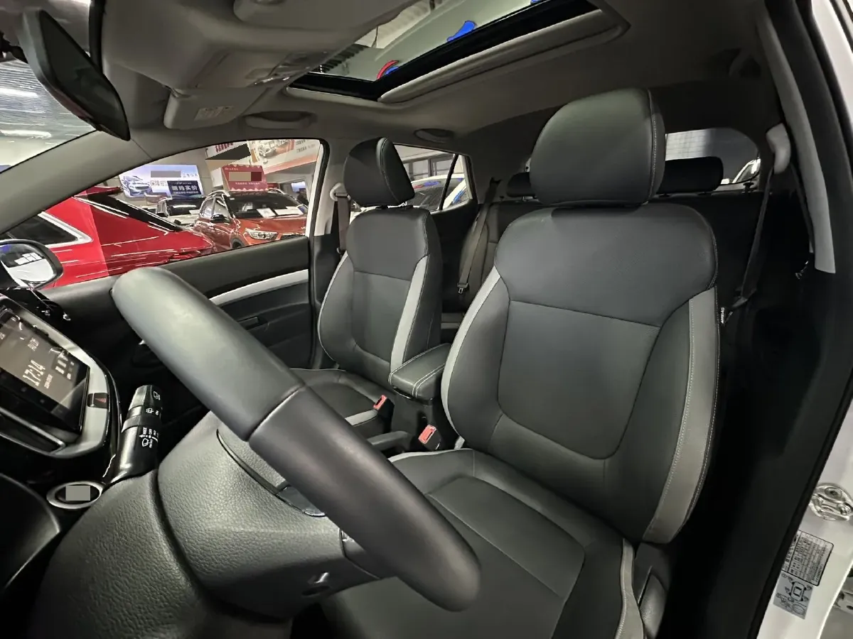 2021 Kia KX1 1.4L 100HP L4 CVT,autocango,china used car exporter,china ev exporter,chinese used car exporter,chinese used ev exporter