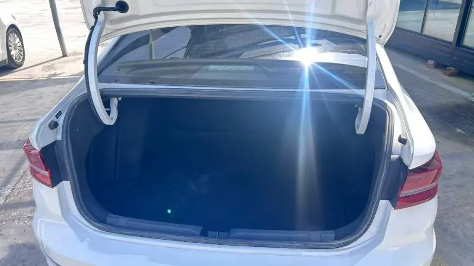 2022 Volkswagen Sagitar 1.2T 116HP L4 7DCT,autocango,china used car exporter,china ev exporter,chinese used car exporter,chinese used ev exporter