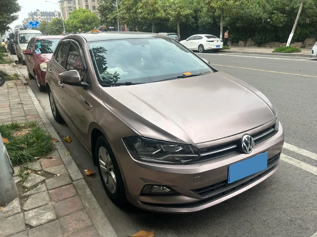 2019 Volkswagen Polo 1.5L 113HP L4 6AT,autocango,china used car exporter,china ev exporter,chinese used car exporter,chinese used ev exporter