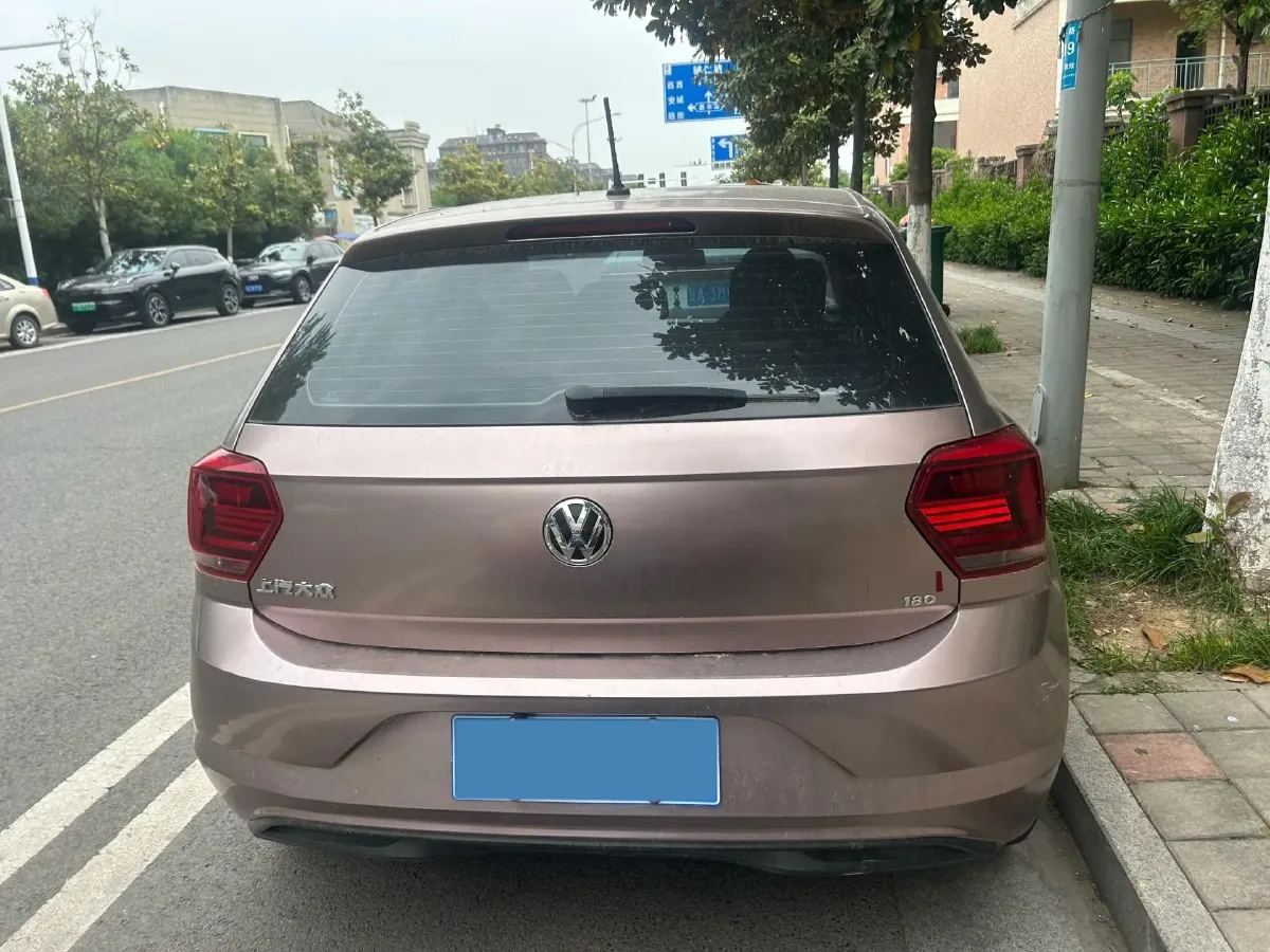 2019 Volkswagen Polo 1.5L 113HP L4 6AT,autocango,china used car exporter,china ev exporter,chinese used car exporter,chinese used ev exporter